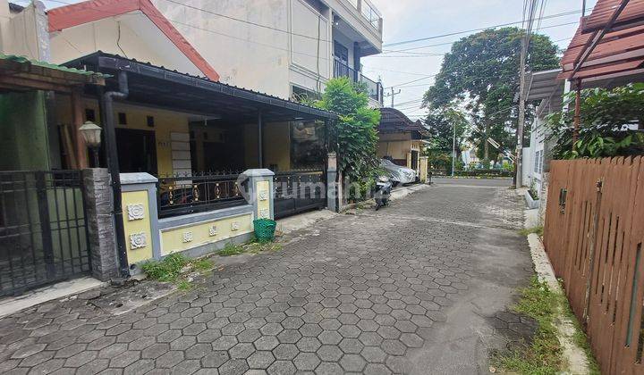 Rumah bersih semi furnish perum tegalrejo yogyakarta 2