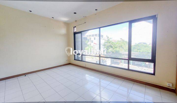 Shop House In A Strategic Location In Legian, Bali 8