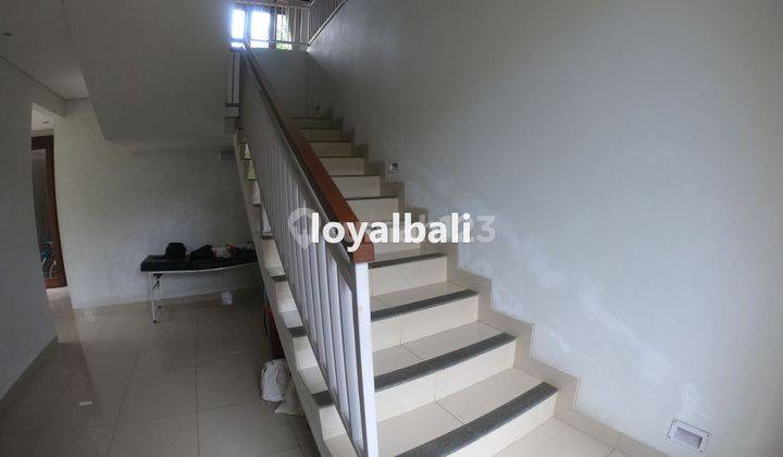 Beautiful House With Cool Modern Concept In Benoa, Bali 7