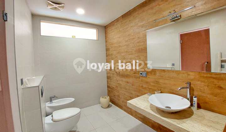 Vila, Vila Bergaya dan Elegan di Jimbaran, Bali 2