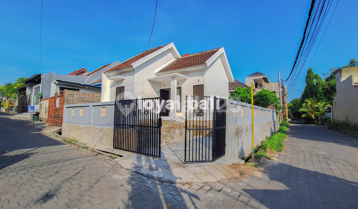 Rumah, Brand New House with Nice Hook Position in Nusa Dua, Bali 1