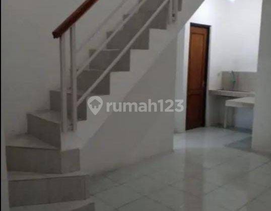 Disewakan Rumah 2 Lantai, Lokasi Dekat MM 2100 dan Cileungsi 5