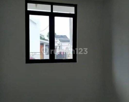 Disewakan Rumah 2 Lantai, 3 KT dan 2 KM, Dekat MM 2100 3