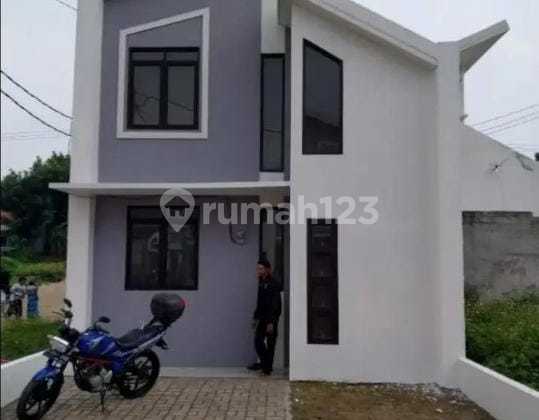 Disewakan Rumah 2 Lantai, 3 KT dan 2 KM, Dekat MM 2100 1
