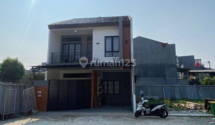 Rumah 2 Lantai Harga Terjangkau, Bisa Kpr Dp0  2