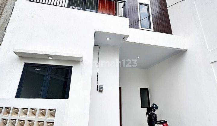 Dijual 1 Unit Rumah Siap Huni Di Kalisari - Pasar Rebo, Jakarta Timur 2