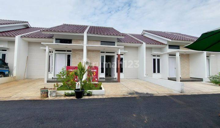 Rumah Cantik Siap Huni Dekat Tol Sawangan