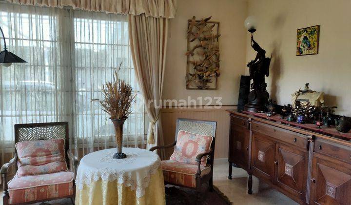 DIJUAL MURAH , RUMAH SULTAN , FURNISHED , TAMAN DEPAN BELAKANG LUAS 2