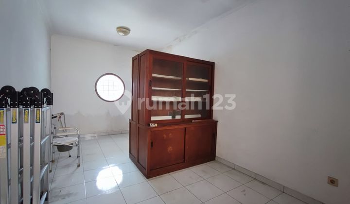 JUAL RUMAH LOKASI BAGUS DI SETRAMURNI 1