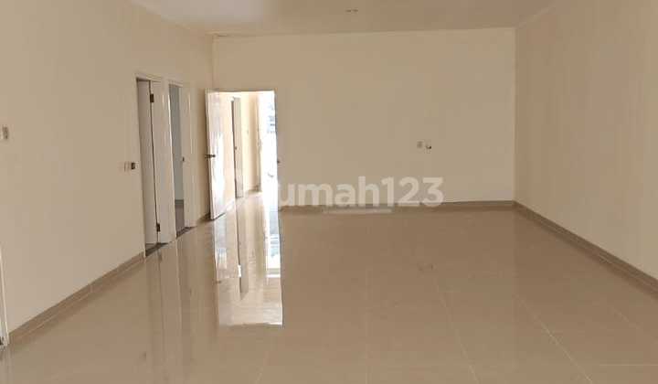 FORSALE NEW Renovated Rumah KOST Mainroad Cipedes Tengah