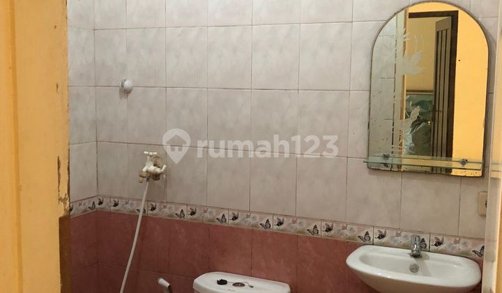 Disewakan Rumah Besar Terawat Baru Renovasi Setraduta Mainroad Disewakan Rumah Besar Terawat Baru Renovasi Setraduta Mainroad