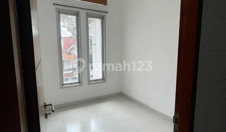 Dijual Rumah 2 Lantai Area Cigadung Dekat Dago Dijual Rumah 2 Lantai Area Cigadung Dekat Dago