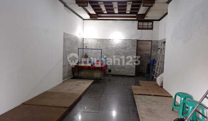 FAST RENTAL SHOPHOUSE SUDIRMAN MAIN ROAD