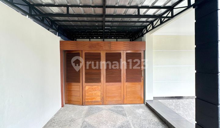 For Sale**Rumah Nyaman Terawat di Lokasi Prime Tengah Kota Bandung*