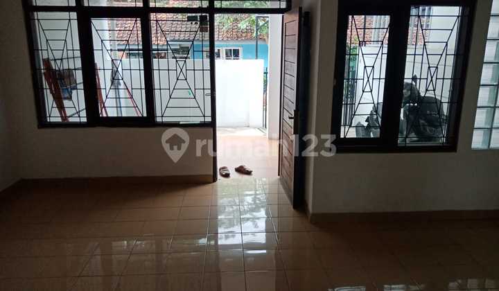 Di Jual Rumah Siap Huni Komplek Suryalana Bandung 2