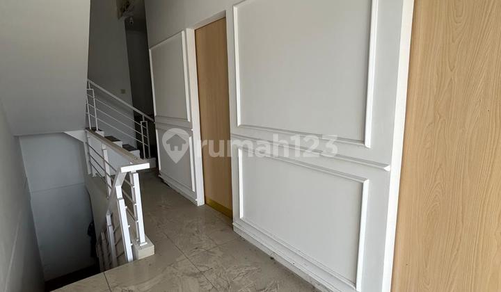 DISEWAKAN/DIJUAL RUKO 3 LANTAI 