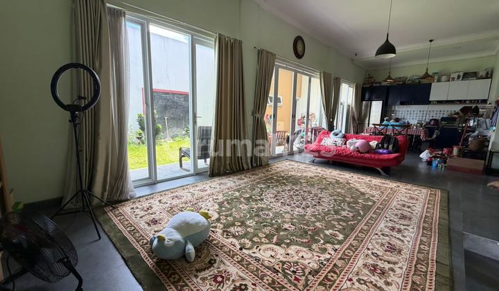 Dijual Rumah + Ruang Usaha Skala Besar di Bandung Timur 1