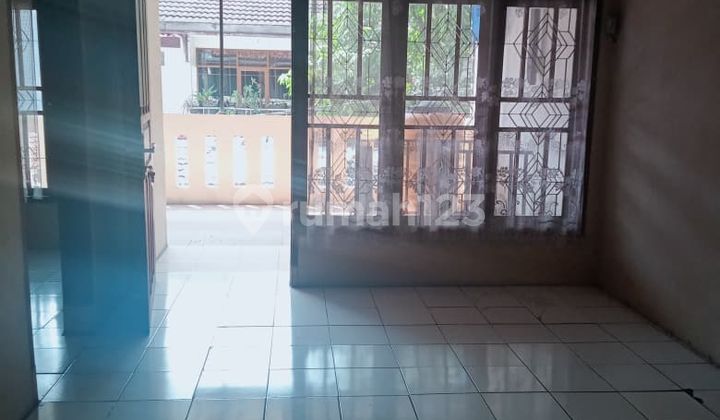 Dijual rumah siap huni di sayap a.yani
