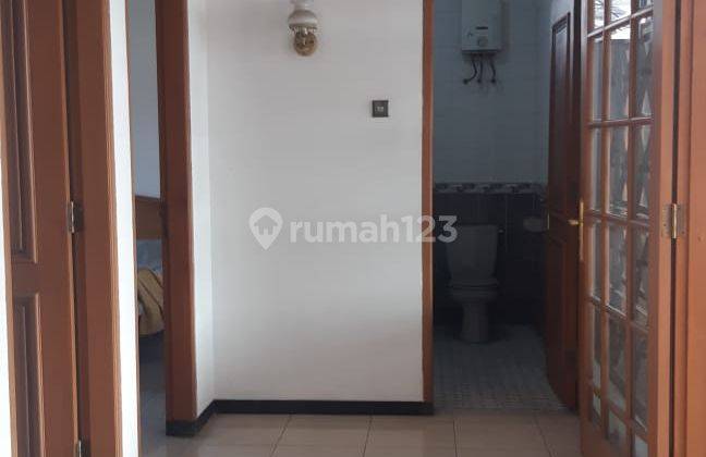 Di Jual Rumah 2 Lantai Di Perumahan Istana Regency 2 2