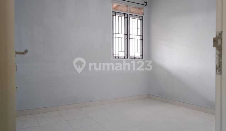 Rarely Available Cute House for Rent in Pondok Hijau Complex Only 50 Million 2