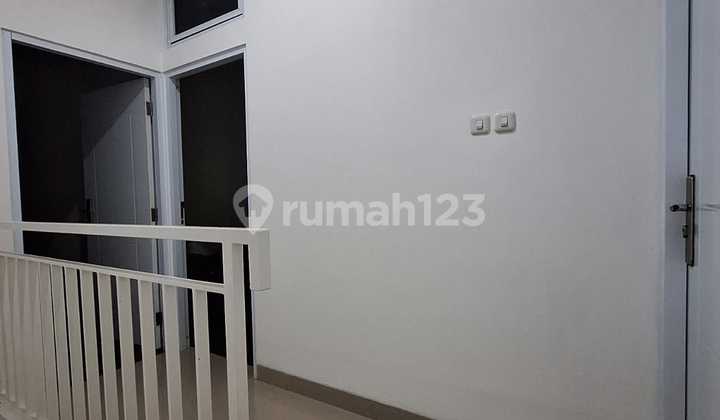 DIJUAL RUMAH  DALAM CLUSTER TENGAH KOTA DEKAT BPK PENABUR SUDIRMAN 2