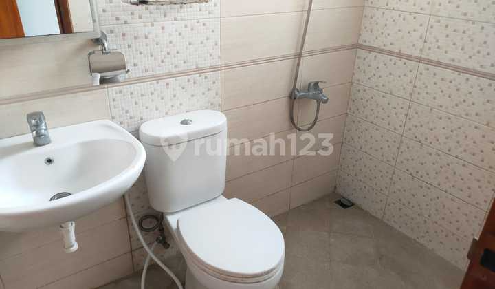 Good Clean House Ready to Live in Cigadung Good Clean House Ready to Live in Cigadung