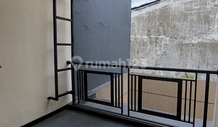 Dijual dan disewakan rumah turangga 2