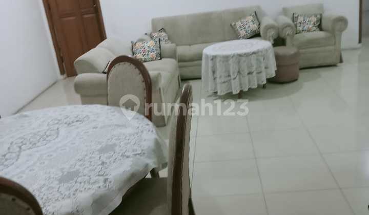 Disewakan rumah Sayap Dago