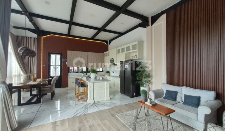 Rumah dijual Sayap Dago, dekat ITB Rumah dijual Sayap Dago, dekat ITB