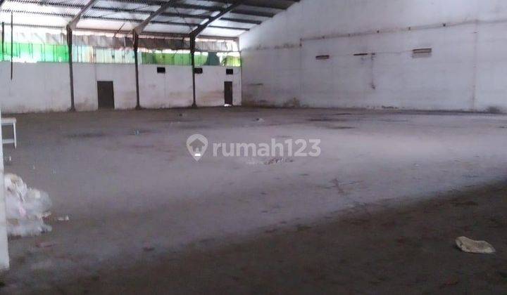 Dijual Bangunan Ex Pabrik , Tengah Kota 1