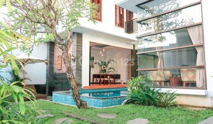 hotel di Seminyak lokasi strategis dekat dengan wisata dan kuliner 1