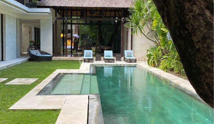 Nego, Luxury Villa di sentral Seminyak, 4 kamar tidur, Ada fasilitas Gym 2