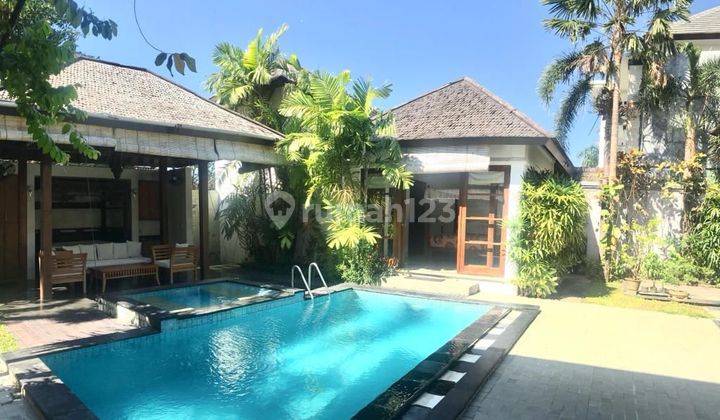 Villa Mewah Dekat Pantai Jimbaran Bali, 150 Meter Ke Pantai 2