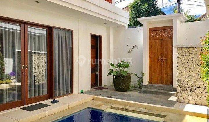 nego, villa modern minimalis di seminyak, 150 meter ke pantai 1