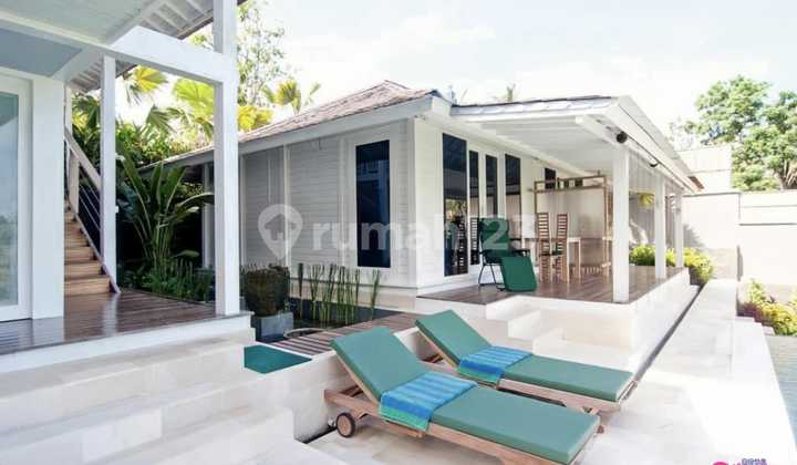 Luxury villa los tebing sungai dan view terasering sawah di gianyar 2