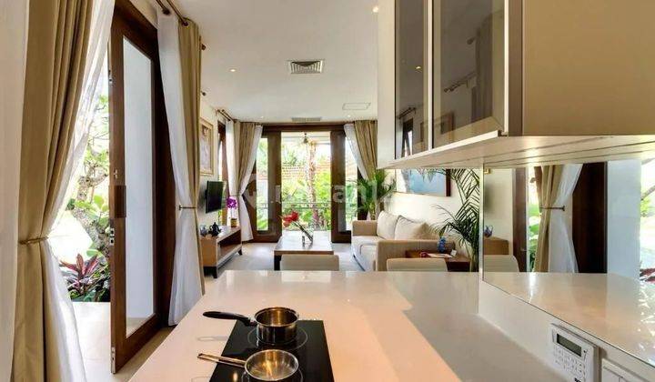 Luxury villa view laut dari lantai dua di Canggu, 6 kamar tidur 1