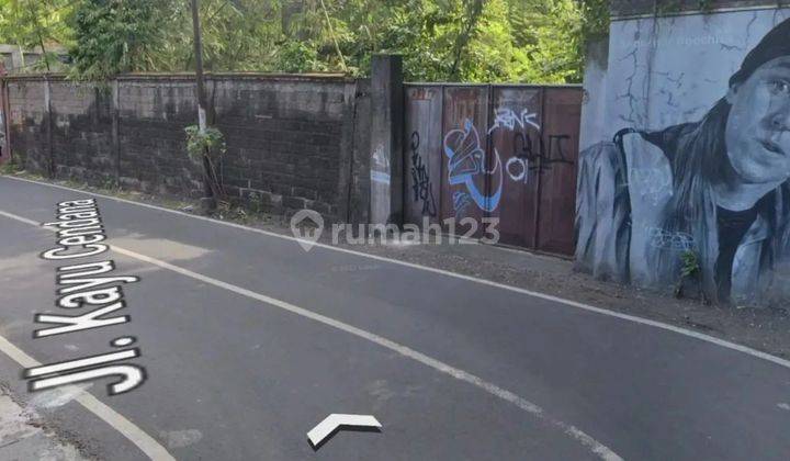 Barang langka Tanah di jln Raya Seminyak Deket pantai Bali  2