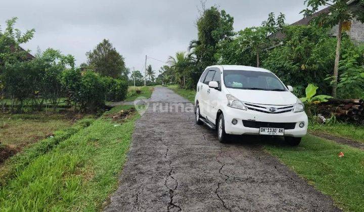 Tanah kecil view laut di jalan pantai klecung Tabanan 1