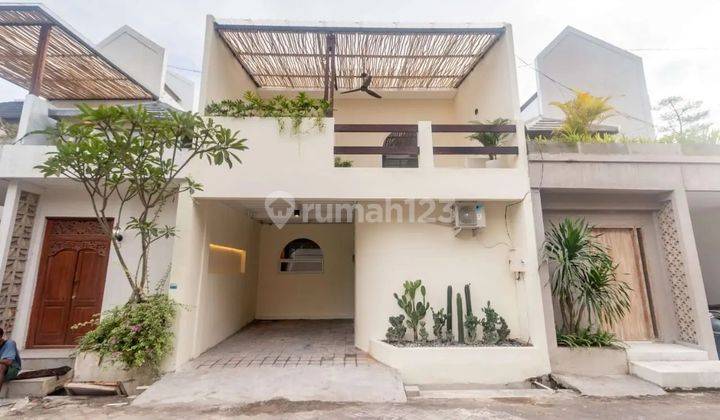 Negotiable, new villa in Ungasan, 2 storey building, 6 meter road access 2