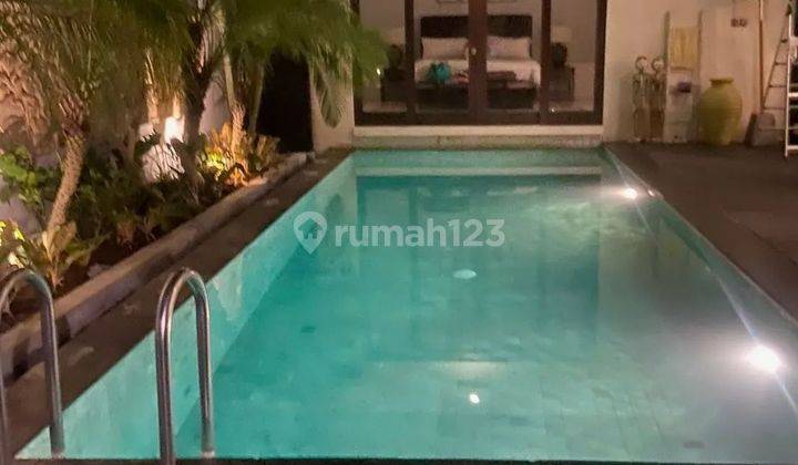 Luxury Villa 2 Lantai Dengan Desain Elegan di Jl. Umalas Bumbak, Kerobokan 2