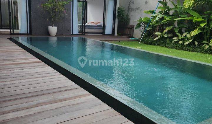 Villa Mewah 2 Lantai Dengan Pemandanagan Laut Memukau di Jimbaran 2