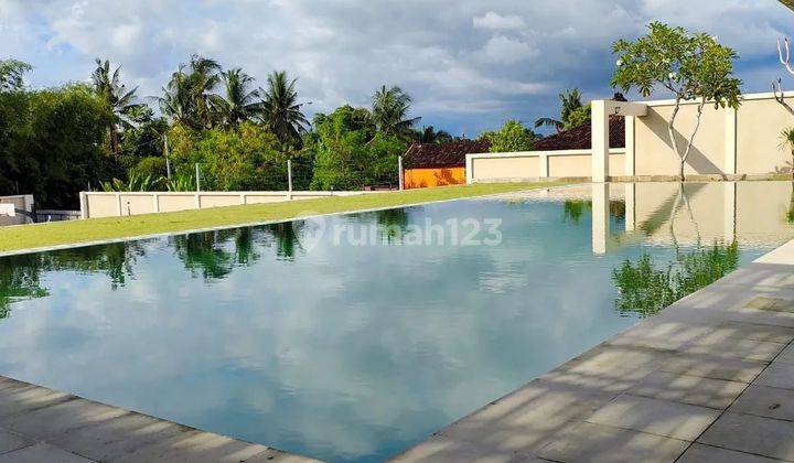 Nego, Luxury Villa 5 Kamar Tidur Di Pantai Nyanyi, Tabanan, Bali 1