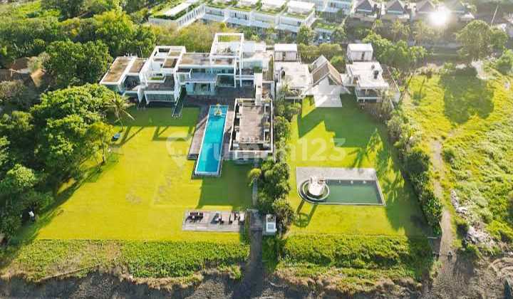 Luxury Beachfront Villas In Seminyak Bali, Freehold, 6br, Pool Luxury Beachfront Villas In Seminyak Bali, Freehold, 6br, Pool