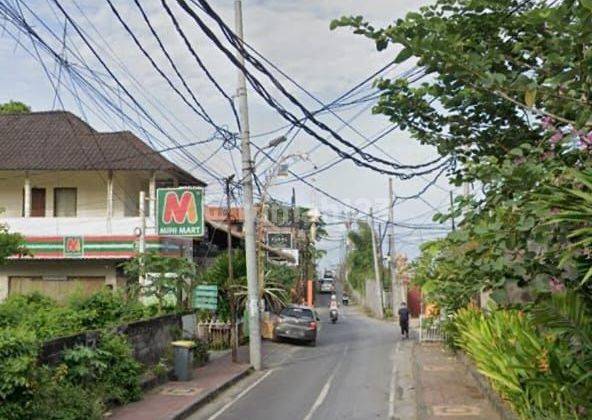 Land 100 meters from Seminyak beach, road access 8 meters 1