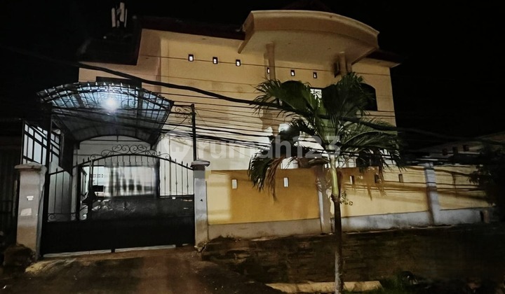 Grand 2-Story House Near Living World East Gatsu Grand 2-Story House Near Living World East Gatsu