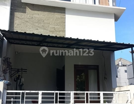 Well-Maintained 2-Story Ready-to-Occupy House in Dalung, North Kuta, Badung