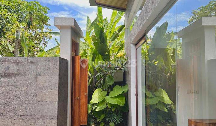 Villa Baru Modern Minimalis di Ubud, Open Living Room 2