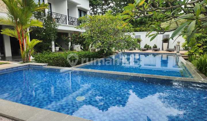 Luxury Villa 15Br 1Km Pantai Balangan Jimbaran