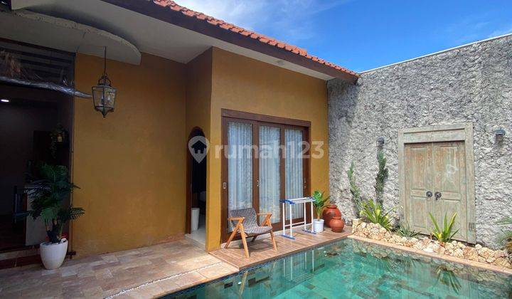 Negotiable, Classic Villa in Jimbaran, Comfortable Private Villa Environment 1