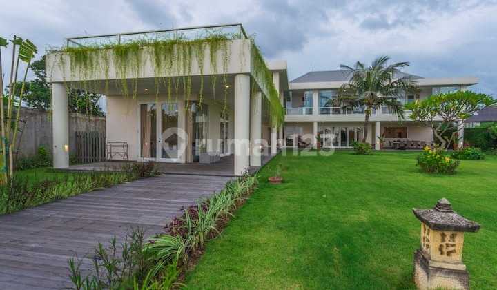 Villa Mewah Tepi Pantai Ketewel Luas Dan Strategis Villa Mewah Tepi Pantai Ketewel Luas Dan Strategis
